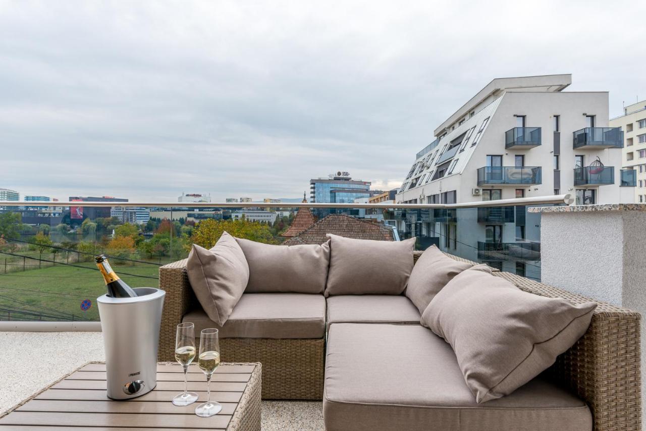 Sarmihouse Lejlighedshotel Cluj-Napoca Eksteriør billede
