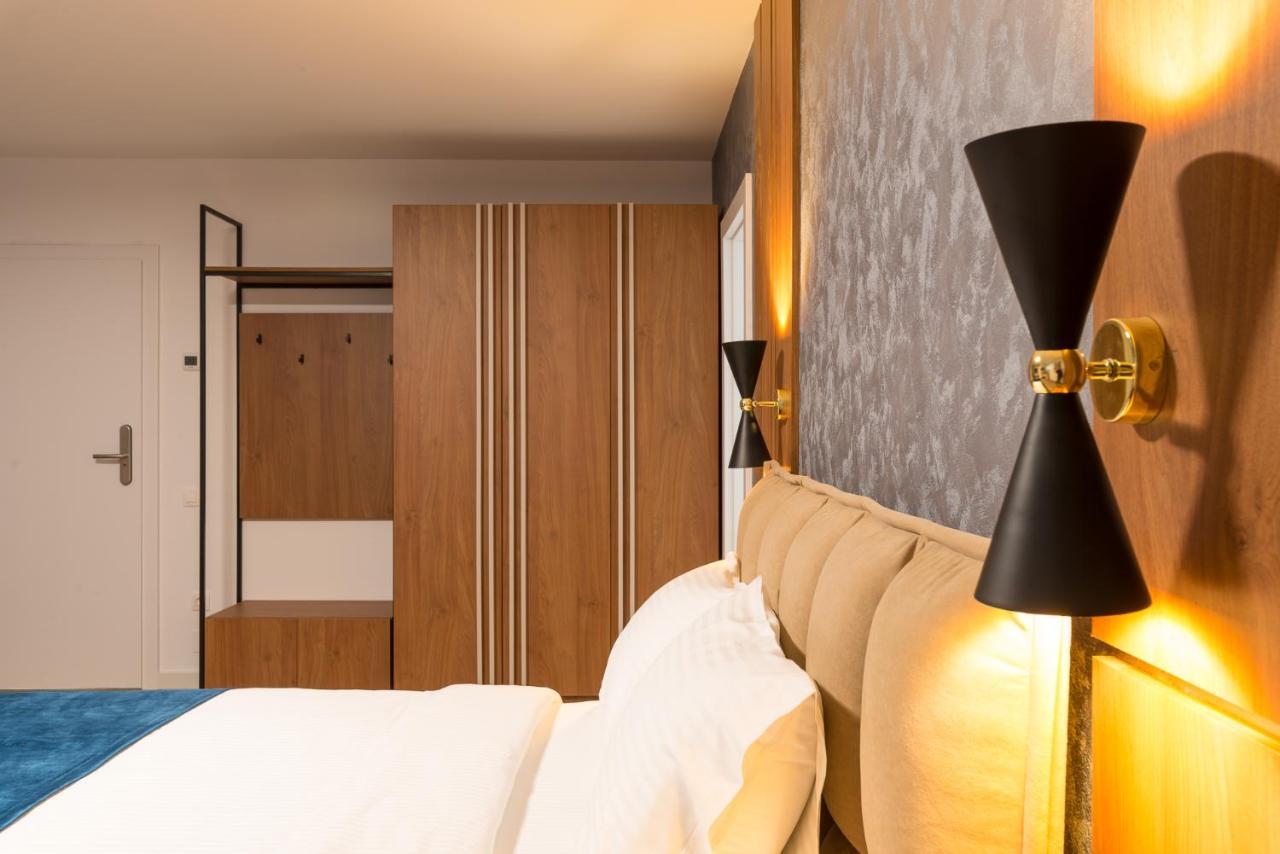 Sarmihouse Lejlighedshotel Cluj-Napoca Eksteriør billede